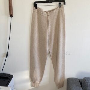 Like new Theory Wool and Cashmere Lounge Beige Knit pant